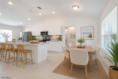 NOT A FLOOD ZONE! 4 bedroom, 3 full baths (2 are ensuite) great - photo 3