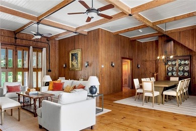 Designed by renowned architect Dudley Newton, this extraordinary - photo 5