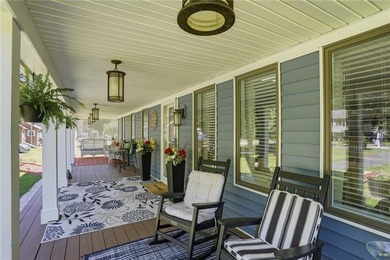 Welcome home to this beautifully renovated ranch, perfectly - photo 6