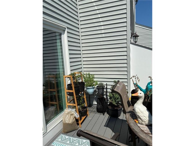 A great Town Home at a Great Price! 2 beds, 2 1/2 baths. Lower - photo 6