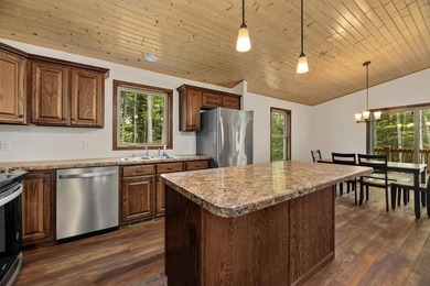 Three Lakes Chain - Turnkey Cabin - Newer Construction - Don't - photo 7