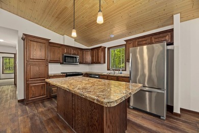 Three Lakes Chain - Turnkey Cabin - Newer Construction - Don't - photo 9