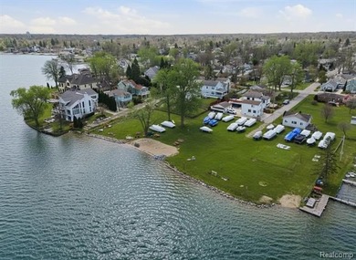 Sylvan Lake Lot For Sale in Keego Harbor Michigan