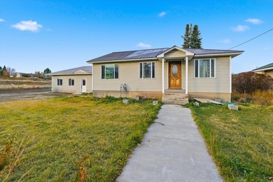 Great property with endless possibilities! Zoned for both - photo 2