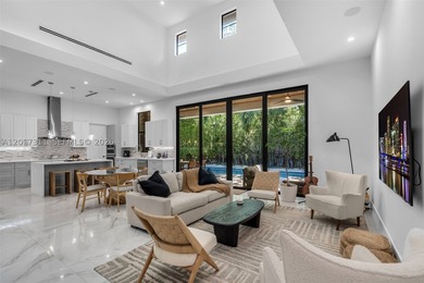 Sophisticated, modern 2019 built Coral Gables residence offering - photo 1