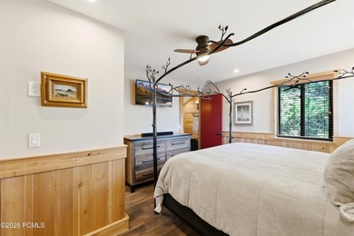 Row-end Hidden Creek townhome ideally located in Canyons Village - photo 19