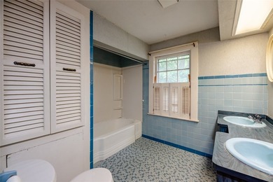 Welcome to 239 Navarre Road in Rochester, NY. Located on a quiet - photo 22