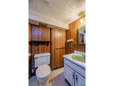 Welcome to 239 Navarre Road in Rochester, NY. Located on a quiet - photo 30