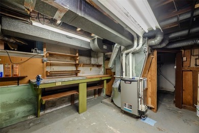 Welcome to 239 Navarre Road in Rochester, NY. Located on a quiet - photo 32