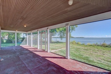 Discover a rare opportunity on Lake Mendota nestled in the 2nd - photo 6