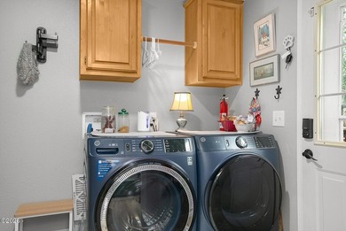 Discover your dream home in this beautifully cared-for - photo 17