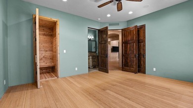 SELLER FINANCING OPTION!!**PRICED AT $575,000 BELOW APPRAISAL!** - photo 28