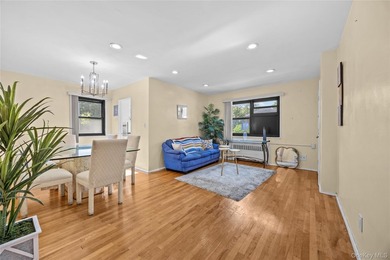 Clearview Gardens | Whitestone, Queens Welcome Home to Unit 6-89 - photo 2