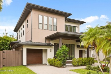 Lake Home Sale Pending in Winter Park, Florida