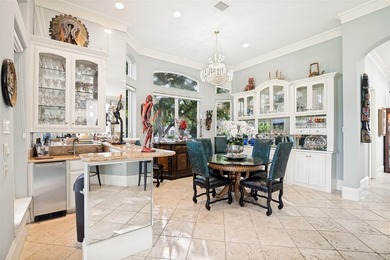 Beautiful Mediterranean Style Villa located in a private - photo 12