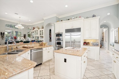 Beautiful Mediterranean Style Villa located in a private - photo 19