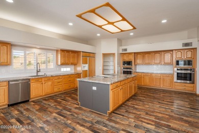 Custom home that is approximately 6784 sqft, with a gated - photo 22
