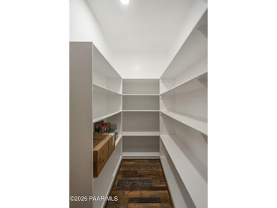 Custom home that is approximately 6784 sqft, with a gated - photo 48