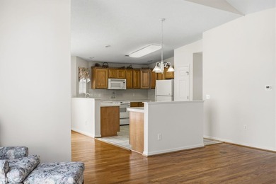 Welcome to this beautifully maintained all-brick 3-bedroom - photo 9