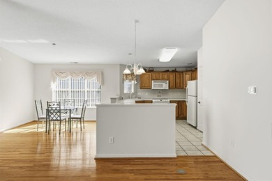 Welcome to this beautifully maintained all-brick 3-bedroom - photo 10