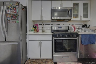 Experience the pinnacle of convenience in this beautifully - photo 11