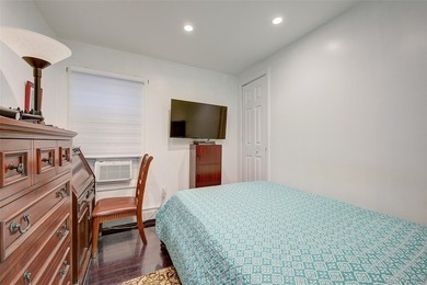 Experience the pinnacle of convenience in this beautifully - photo 13