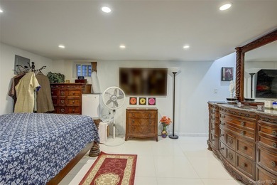 Experience the pinnacle of convenience in this beautifully - photo 21