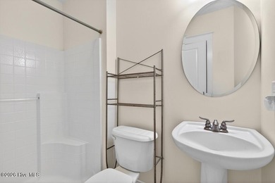 Upgraded Premium 1 Yr Home Warranty Included! You'll love coming - photo 23