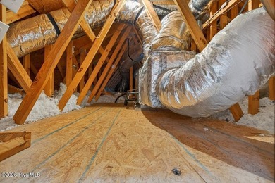 Upgraded Premium 1 Yr Home Warranty Included! You'll love coming - photo 24