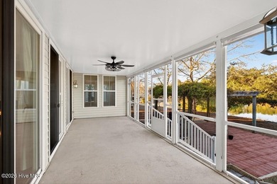 Upgraded Premium 1 Yr Home Warranty Included! You'll love coming - photo 25