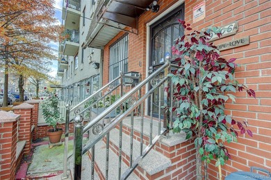 Experience the pinnacle of convenience in this beautifully - photo 29