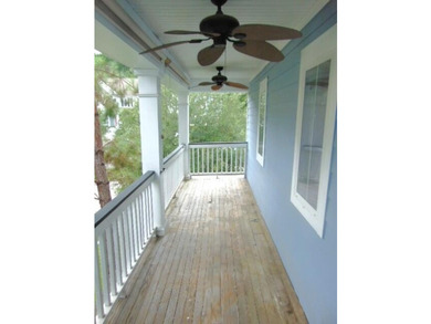 MASTER DOWN PLUS JACK & JILL BATH & A 2ND GUEST BATH UPSTAIRS - - photo 31