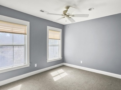 MASTER DOWN PLUS JACK & JILL BATH & A 2ND GUEST BATH UPSTAIRS - - photo 42