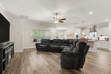 Welcome to this exceptional 5-bedroom, 3-bathroom home located - photo 6