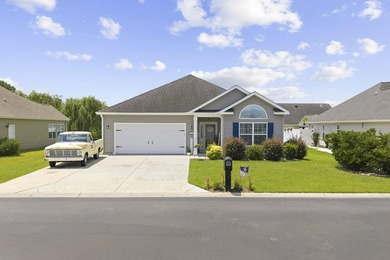 Welcome to 913 Bell Meade Dr., where comfort, convenience, and - photo 1