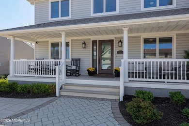 Completely renovated from top to bottom and perfectly positioned - photo 5