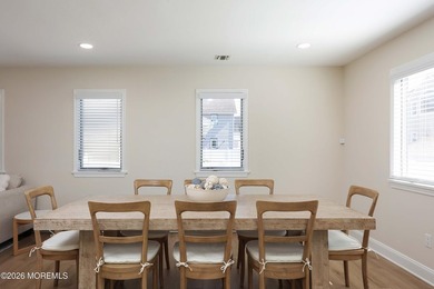 Completely renovated from top to bottom and perfectly positioned - photo 10