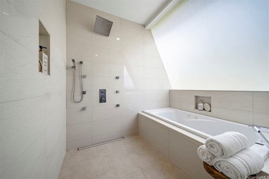 PRICE REDUCED! MOTIVATED SELLER. This luxury home was taken - photo 11
