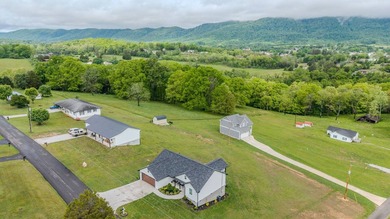 STOP! Call the listing agent to get priority access, built-in - photo 33