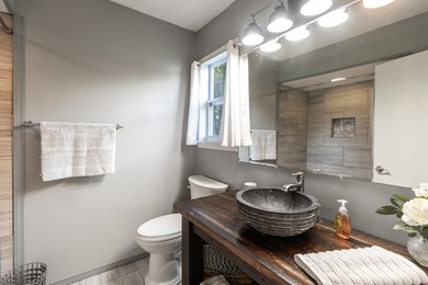 Experience the pinnacle of RIVERFRONT living on the coveted - photo 34
