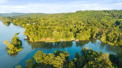 Experience the pinnacle of RIVERFRONT living on the coveted - photo 50