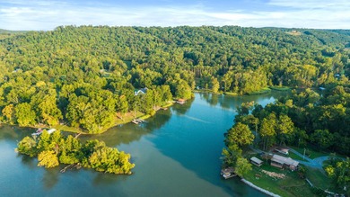 Experience the pinnacle of RIVERFRONT living on the coveted - photo 51