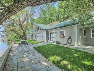 Lake Home ActiveUnderContr in King Ferry, New York