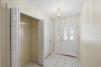 Investment opportunity awaits! This duplex offers two units - photo 2
