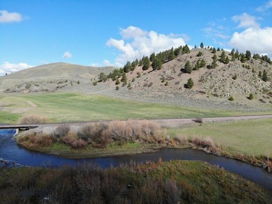 Held by the same family since 1871, the Chevallier Ranch - photo 16
