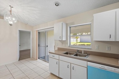 Investment opportunity awaits! This duplex offers two units - photo 7