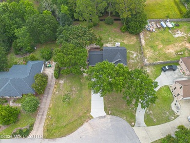 NEW REDUCED PRICE! Nestled in a quiet Cul de sac, this - photo 27