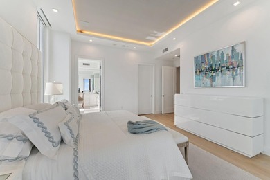 This amazing penthouse suite occupies the entire top floor of - photo 33