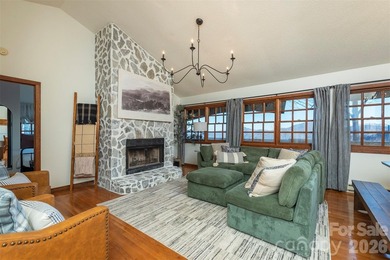 3 Full Bedrooms plus Bunk Room! Offered FULLY FURNISHED, this - photo 6