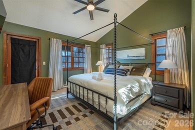 3 Full Bedrooms plus Bunk Room! Offered FULLY FURNISHED, this - photo 8